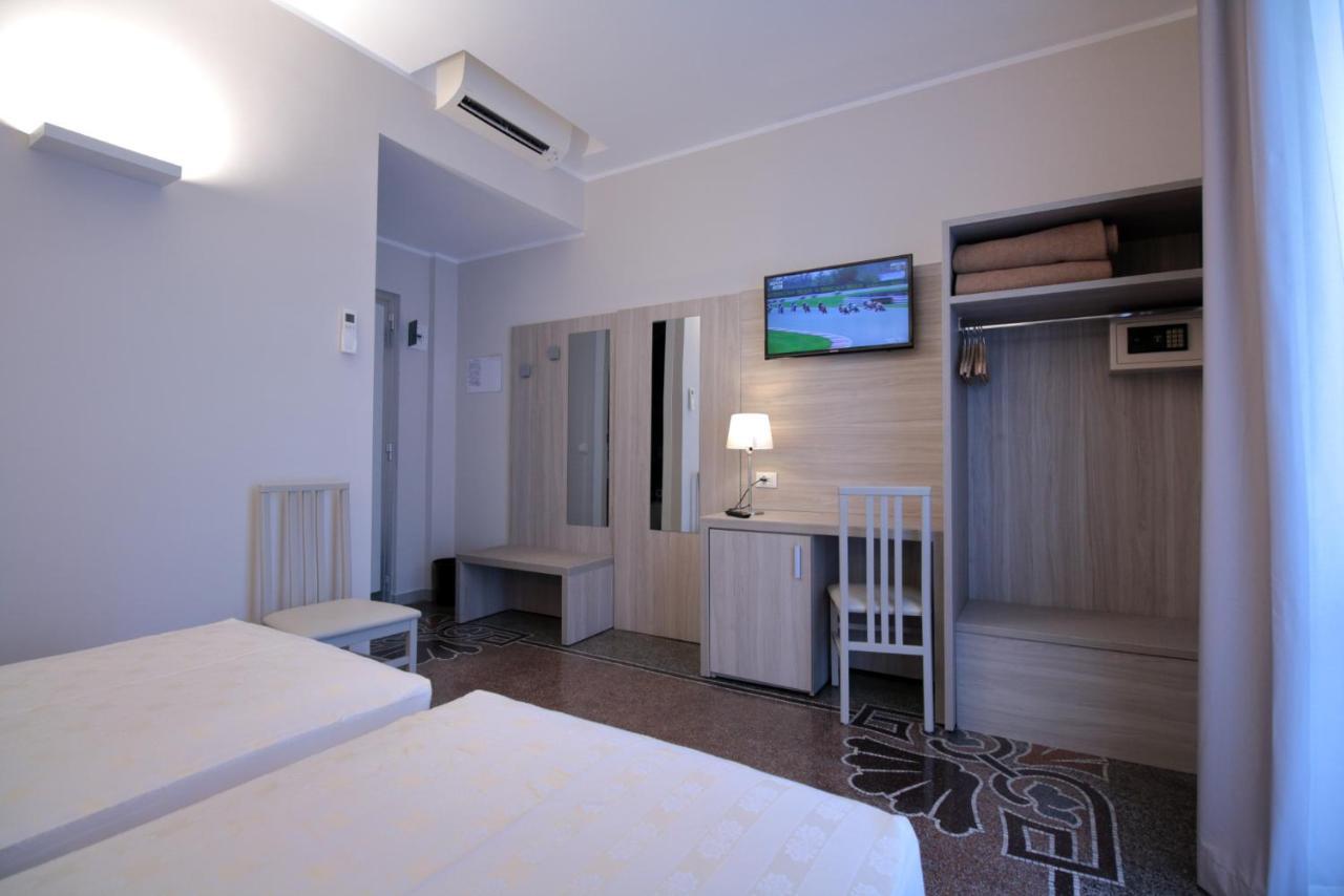 Hotel Vittoria Genua
