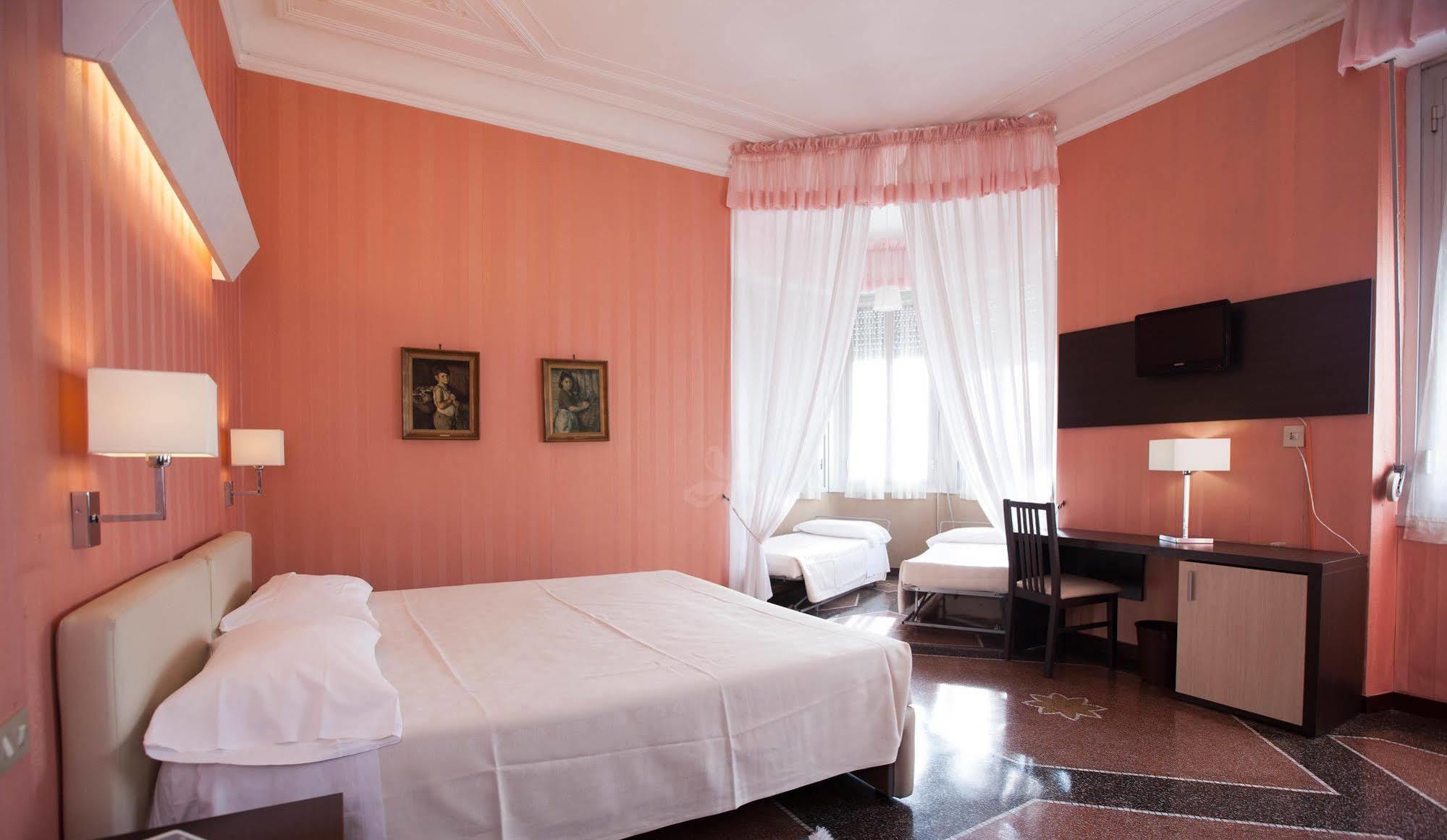 Vittoria Hotel